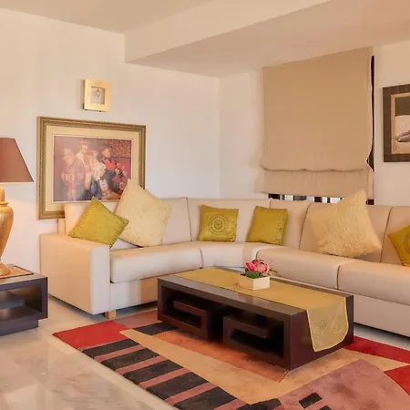 Puerto Banus, Benabola Apartment