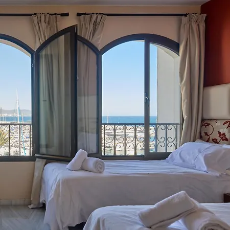 Puerto Banus, Benabola Apartment